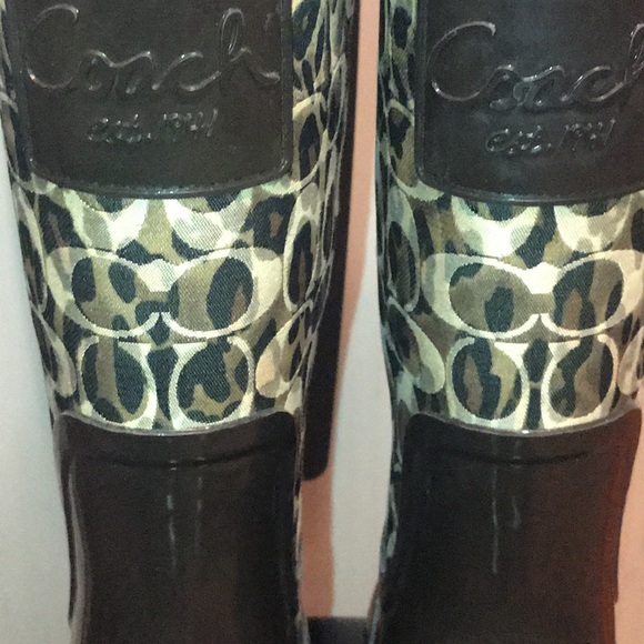 Coach rain boots size 11 B - Picture 4 of 8